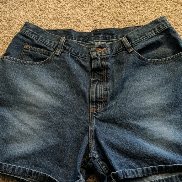 Women's High Waisted jean shorts.  Sz 14 - Picture 3 of 6